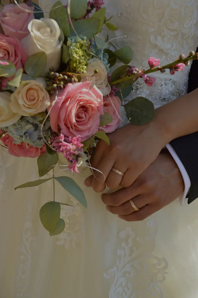 A bride holding her bouquet